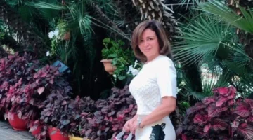 تصريحات مثيرة إلهام شاهين تستشير شيخًا قبل التبرع بالأعضاء